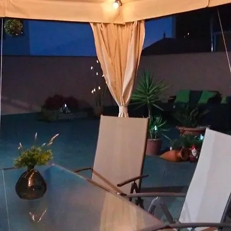 Estela Apartment *